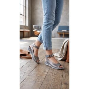 Wolky Frosty Metallic Pewter Perforated Leather Wedge Sandal EU 38 US 7.5-8 NWOT